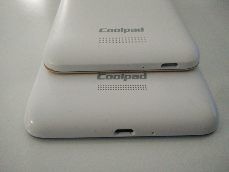 Coolpad launched the Note 3 Lite with an attractive price tag of Rs 6,999 and will be available exclusively on Amazon India starting 28 January. The China-based smartphone maker's latest handset borrows key features such as fingerprint scanner, 3GB RAM and impressive camera from the Note 3 smartphone to challenge other budget devices in the market. Coolpad note 3 vs coolpad note 3 lite,coolpad note 3 photos,coolpad note 3 review,coolpad note 3 lite reveiw,coolpad note 3 lite images,coolpad note 3 lite price,coolpad note 3 lite available,coolpad note 3 lite comparison,coolpad note 3 lite specs,coolpa