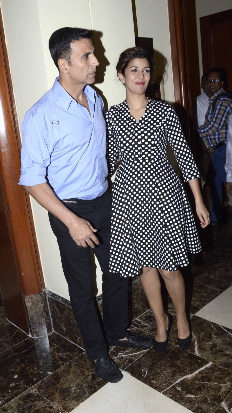 Bollywood actor Akshay Kumar and actress Nimrat Kaur promote their upcoming movie Airlift. Akshay Kumar,Nimrat Kaur,Akshay Kumar promotes Airlift,Nimrat Kaur promotes Airlift,Akshay Kumar and Nimrat Kaur,Airlift,Airlift movie promotion,Airlift movie stills,Airlift movie pics,Airlift movie images,Airlift movie photos,Airlift movie pictures