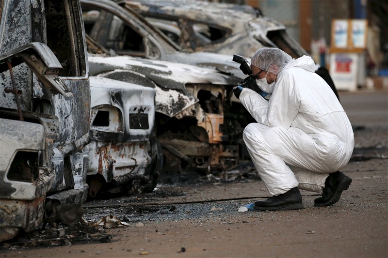 Security forces in Burkina Faso retook a hotel in the capital a day after al Qaeda fighters seized it in an assault that killed at least 28 people from at least 18 countries and marked a major escalation of Islamist militancy in West Africa. Al Qaeda,Al Qaeda attack in Burkina Faso,Al Qaeda attack,Burkina Faso,Burkina Faso attack,Qaeda fighters,Islamist militancy in West Africa,Islamist,Islamist militancy