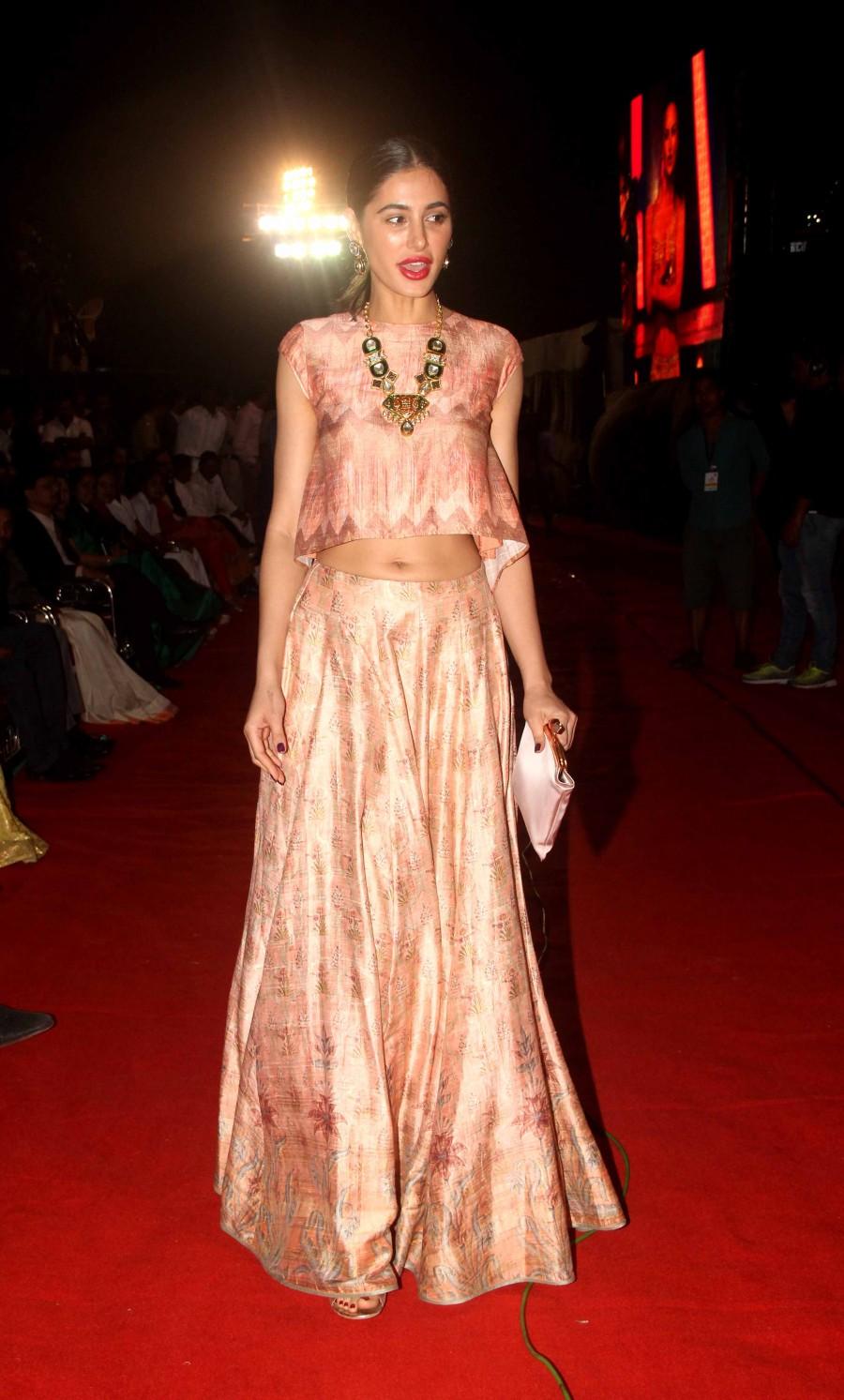 Umang Mumbai Police Show 2016 event held at suburban in Mumbai on Tuesday (19 January 2016). Many Bollywood bigwigs graced the event and dazzled on stage with their sizzling performances. Umang Police Show,Umang Police Show 2016,Shah Rukh Khan,Ranveer Singh,Deepika Padukone,Alia Bhatt,Katrina Kaif,Sonam Kapoor,Ileana D'Cruz,Nargis Fakhri,Richa Chadda,Jacqueline Fernandez,Tabu,Yami Gautam,Athiya Shetty,Kriti Sanon,Ranbir Kapoor,Aditya