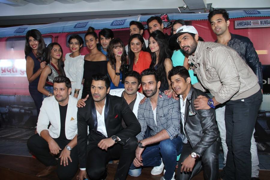 The Launch party of the Ahmedabad Express team in the BCL Season 2 event held in Mumbai. Ahmedabad Express team,BCL Season 2,Vikas Bhalla,Aishwarya Sakhuja,Rohit Nag,Aakanksha Singh,Kunal Sain,Mohammad Nazim,Amit Gaur,Shivangi Joshi,Mrunal Jain,Munisha Khatwani,Nandish Sandhu