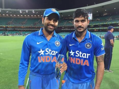 India beat Australia by six wickets in the fifth and final One-Day International (ODI) at the Sydney Cricket Ground here on Saturday.