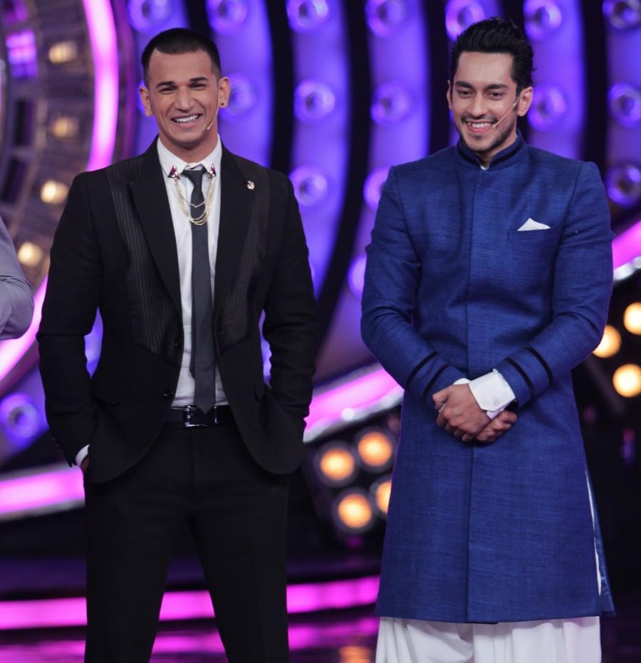 Prince Narula has won reality show Bigg Boss 9,Bigg boss 9 winner,Prince narula,Prince narula bigg boss 9 winner,Bigg Boss 9 grand finale,Mandana Karimi,Prince beats rishabh,Rishabh Sinha,Salman khan,Bigg boss 9 host salman khan,#BB9,#Biggboss9winner,MTV Roadies,Prince Narula Yuvika Chaudh
