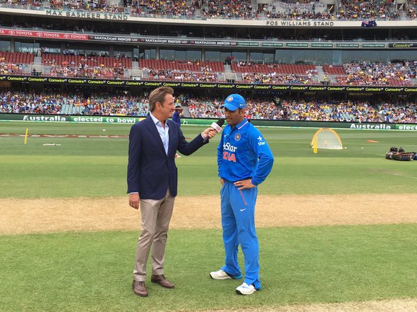 Australian skipper Aaron Finch won the toss and decided to bowl against India in first T20. India vs Australia,India vs Australia T20 Series,India vs Australia T20,India vs Australia photos,India vs Australia pics,India vs Australia images,India vs Australia stills,India vs Australia pictures,India vs Australia Live Streaming,India vs Australia