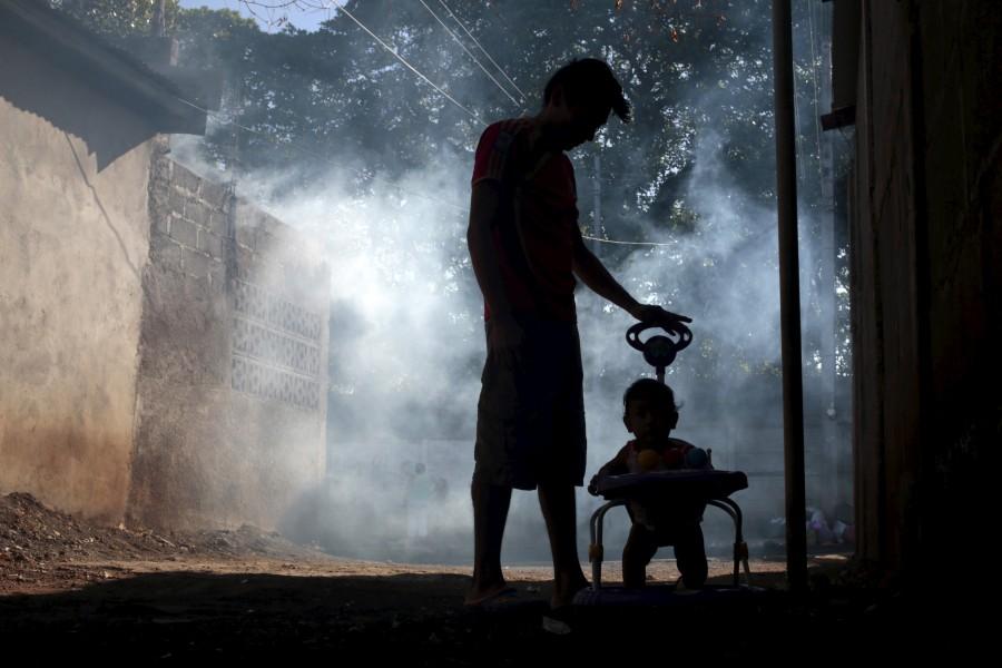 The mosquito-borne Zika virus, which is suspected of causing brain damage to babies in Brazil, is expected to spread to all countries in the Americas except for Canada and Chile, according to the WHO. Fighting against Zika virus,Zika virus,mosquito-borne Zika virus,brain damage,Amid Zika Virus Fears,Amid Zika Virus,Zika Virus Fears,Zika virus abnormal infants,dengue,chikungunya,Zika virus in Managua