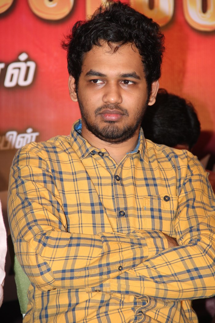 Here is the list of 5 reasons to watch Aranmanai 2. Starring Siddharth, Trisha, Hansika Motwani in the lead role. Aranmanai 2,Aranmanai 2 movie,tamil movie Aranmanai 2,Aranmanai 2 review,Aranmanai 2 movie review,Siddharth,Trisha,Hansika Motwani,Aranmanai 2 5 reasons