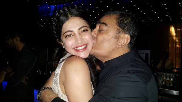 Actress Shruti Haasan, who turned 30 on 28 January, celebrated her birthday with father Kamal Haasan and close friends in Chennai. Kamal Haasan,Tamannaah,Shruthi Hassan Birthday Celebration,Kamal Haasan at Shruthi Hassan Birthday Celebration,Tamannaah at Shruthi Hassan Birthday Celebration,Shruthi Hassan,Shruthi Hassan Birthday Celebration pics,Shruthi Hassan Birthday Celebration ima