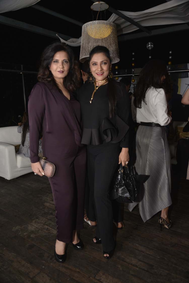 Mandira Bedi, Shaheen Abbas & Deepika Gehani lr at Italian brand India exclusive bag launch. Italian brand,Italian brand launches India exclusive bag,India exclusive bag,Mandira Bedi,Shaheen Abbas,Deepika Gehani lr,Italian lifestyle brand Furla,brand Furla