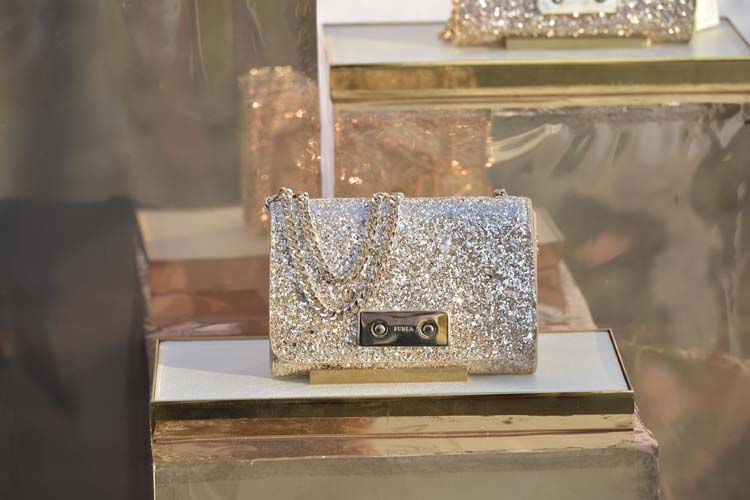 Mandira Bedi, Shaheen Abbas & Deepika Gehani lr at Italian brand India exclusive bag launch. Italian brand,Italian brand launches India exclusive bag,India exclusive bag,Mandira Bedi,Shaheen Abbas,Deepika Gehani lr,Italian lifestyle brand Furla,brand Furla