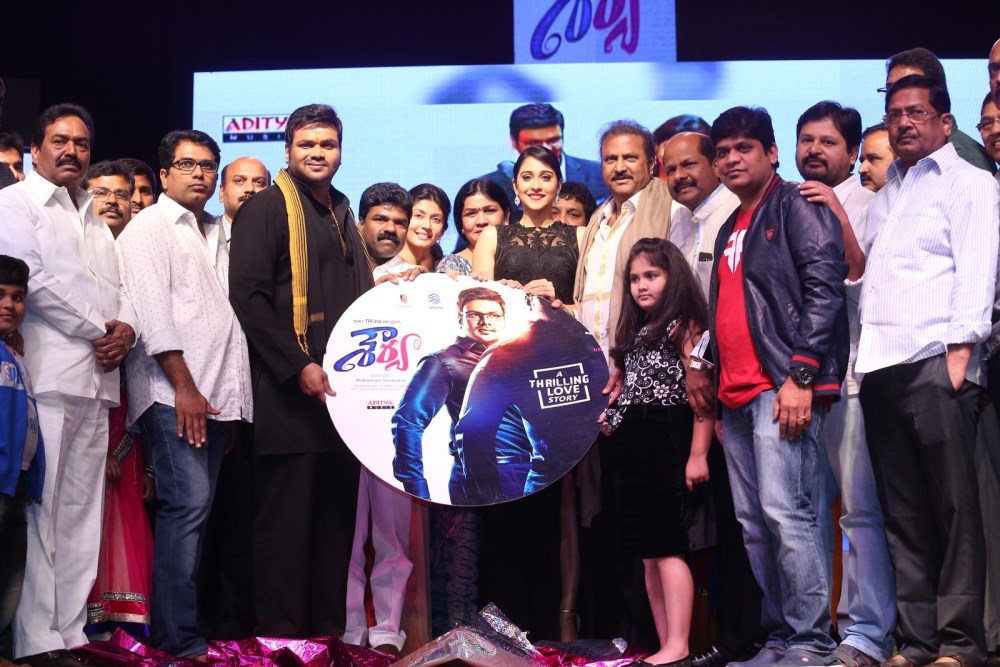 Telugu movie Shourya Audio Launch held at Hyderabad. Manchu Manoj, Regina Cassandra and others graced the event. Shourya Audio Launch,Shourya,Shourya Audio,Manchu Manoj,Regina Cassandra,Shourya Audio Launch pics,Shourya Audio Launch images,Shourya Audio Launch photos,Shourya Audio Launch stills,Shourya Audio Launchpictures