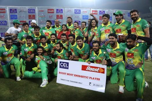 CCL 6 Kerala Strikers Vs Karnataka Bulldozers Match held at Nehru Stadium in Kochi.