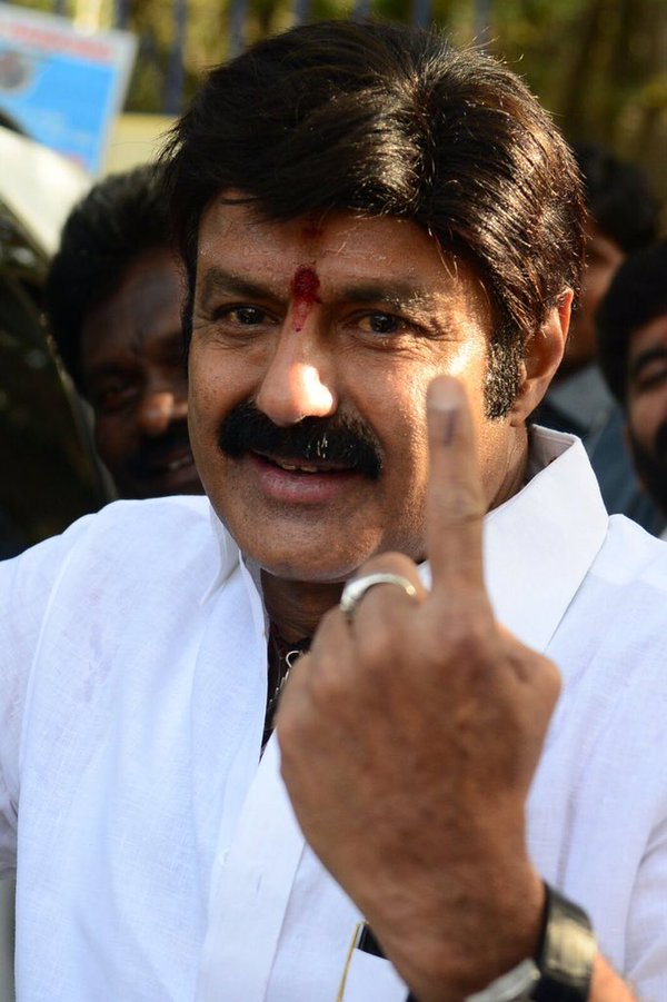 Greater Hyderabad Municipal Corporation (GHMC) Elections 2016. Celebs like Allu Arjun, Nagarjuna, Balakrishna and other cast their votes. GHMC Elections 2016,GHMC Elections,GHMC Elections 2016 live,celebs votes GHMC Elections,Allu Arjun,Nagarjuna,Balakrishna