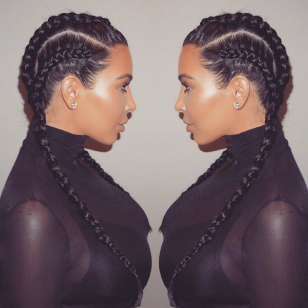 TV personality Kim Kardashian has clicked a selfie with the model-actress Amber Rose. Kim Kardashian,Kim Kardashian selfie with Amber Rose,Amber Rose,TV personality Kim Kardashian,Kim Kardashian selfie,Kim Kardashian selfies,Amber Rose selfie,Amber Rose selfies