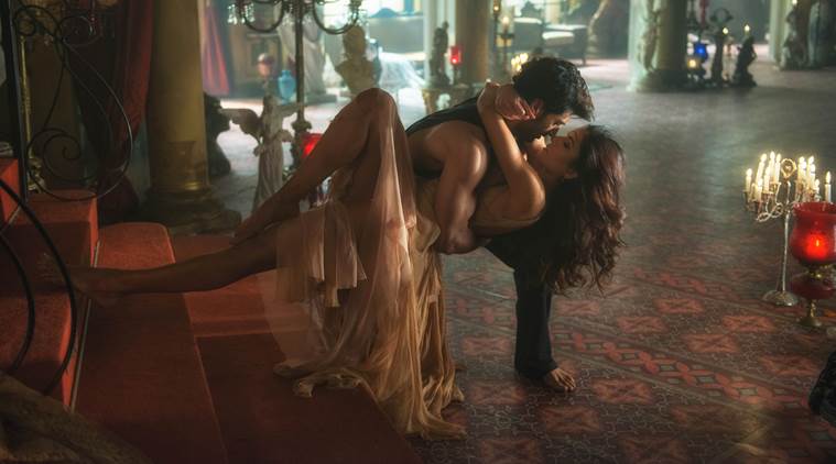 Katrina Kaif and Aditya Roy Kapur to have a 3-minute long kiss in Fitoor. Longest liplock ever,Longest liplock,liplock,Aditya and Katrina long kiss,Aditya and Katrina lip lock,Aditya Roy Kapur,Katrina Kaif,Katrina Kaif lip lock,Fitoor