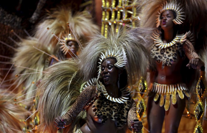 Hundreds and thousands of visitors head for the Carnival in Sao Paulo every year, not just to party but also to experience true Afro-Brazilian culture. Sao Paulo Carnival Celebrations,Sao Paulo Carnival,Carnival Celebrations 2016,Carnival Celebrations,Afro-Brazilian culture,Afro-Brazilian,Carnival in Sao Paulo,Carnival Sao Paulo
