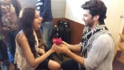 The young actor walked into a coffee shop by the sea side and the news spread like wild fire.