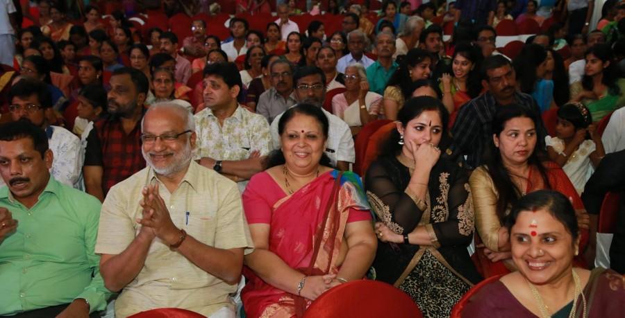 Malayalam actor Vijayaraghavan's son Devadevan got married to Sruthy on 6 February. Vijayaraghavan's son,Vijayaraghavan's son wedding,Vijayaraghavan's son Devadevan,Devadevan wedding,Devadevan marriage photos,Devadevan wedding gallery