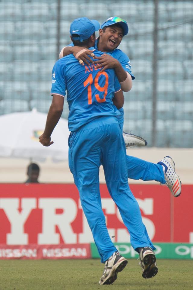 India are the first team into Sunday's U-19 CWC final after a 97 run win over Sri Lanka. U-19 World Cup,U 19 World Cup,ICC U-19 World Cup 2016,India beat Sri Lanka by 97 runs,India beat Sri Lanka,India enters U-19 World Cup,Team India,u19 world cup india,Rahul Dravid