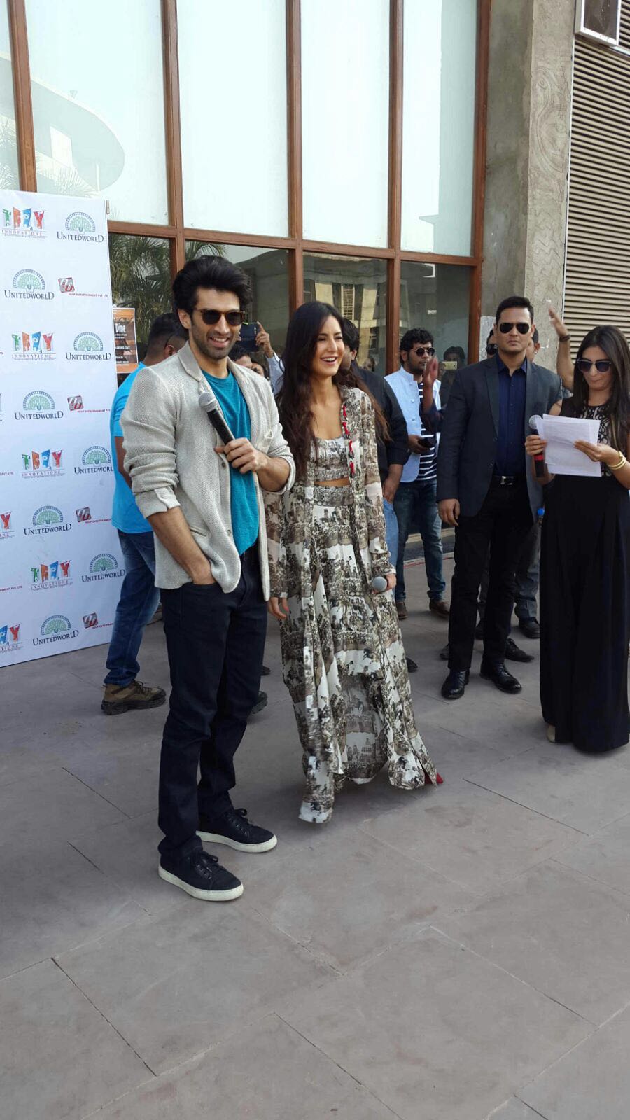 Lead pair of the upcoming film 'Fitoor', Aditya Roy Kapur and Katrina Kaif are on a promotional spree. Aditya Roy Kapur,Katrina Kaif,Aditya Roy Kapur and Katrina Kaif,Fitoor,bollywood movie Fitoor,Fitoor promotion,Fitoor movie promotion