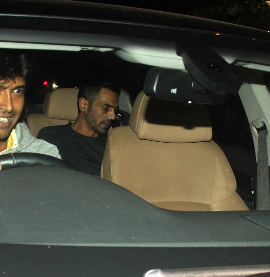 The special screening of the Bollywood movie Fitoor held on 10 Febuary. Celebs like Katrina Kaif, Aditya Roy Kapur, Arjun Rampal grace the event. 'Fitoor' Special Screening,Fitoor Special Screening,Special Screening Fitoor,celebs at Fitoor Special Screening,Katrina Kaif,Aditya Roy Kapur,Sidhharth Roy Kapur,Sudhir Mishra,Arjun Rampal,Aditi Rao Hydari,Akshay Oberoi,Rahul Bhat,Pragya Yadav,A