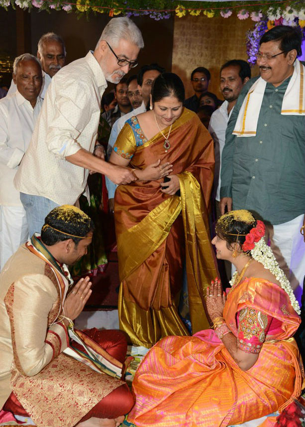 Deepthi and Bharat Wedding photos. Director Vasu,Director Vasu's daughter Deepthi Wedding photos,Director Vasu's daughter Deepthi,Deepthi Weds Bharath Wedding,Deepthi Weds Bharath,Deepthi Wedding photos,Deepthi Wedding pics,Deepthi Wedding images,Deepthi Wedding stills,Deepthi We