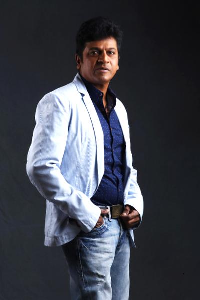 Shivalinga is a Kannada movie starring Shiva Rajkumar, Vedhika and Urvashi in the lead role. Shiva Rajkumar,Shivalinga,Shiva Rajkumar in Shivalinga,kannada movie Shivalinga,Shivalinga review,Shivalinga movie review,Shivalinga movie stills,Shivalinga movie pics,Shivalinga movie images,Shivalinga movie photos,Shivalinga movie pictures