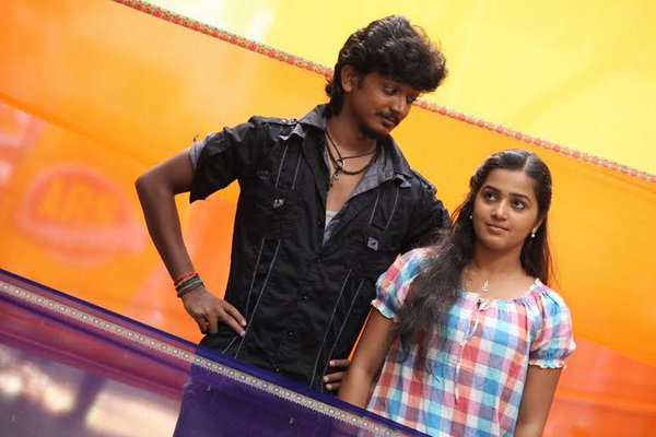 Vil Ambu is a Indian Tamil-language thriller film written and directed by Ramesh Subramaniam. Starring Sri, Harish Kalyan and Srushti Dange in the lead role. Vil Ambu,tamil movie Vil Ambu,vil ambu review,vil ambu movie review,Sri,Harish Kalyan,Srushti Dange,Vil Ambu movie stills,Vil Ambu movie pics,Vil Ambu movie images,Vil Ambu movie photos,Vil Ambu movie pictures