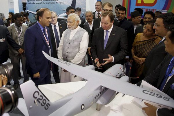 PM Narendra Modi inaugurates Make In India Centre in Mumbai. Modi inaugurates Make In India Centre,Make In India,Prime Minister Narendra Modi's 'Make in India',Prime Minister Narendra Modi's 'Make in India' programme,Modi inaugurates Make In India,PM Narendra Modi,Narendra Modi