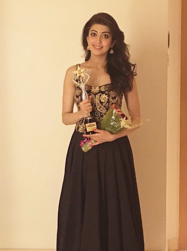 Edison Awards Winners: Jayam Ravi, Arun Vijay, Keerthy Suresh, Pranitha Subhash. Edison Awards Winners,Edison Awards,Edison Awards 2016,Edison Awards Winners pics,Edison Awards Winners images,Edison Awards Winners stills,Edison Awards Winners pictures,Edison Awards pics,Edison Awards images,Edison Awards photos,Edison Awards stills,Ed