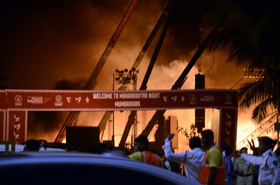 A massive fire on Sunday evening engulfed the stage during a cultural extravaganza at the 'Make In India Week' event Make In India,fire at Make In India event,Make In India event,Make in India event fire,Make in India fire,Make In India Week,Amitabh Bachchan,Aamir Khan