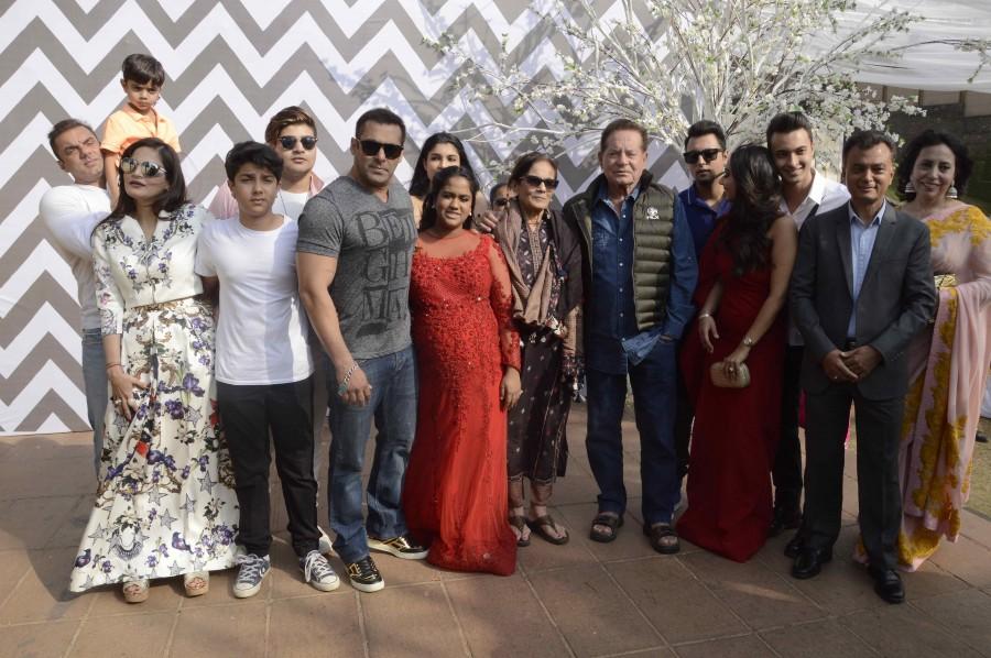 Arpita Khan along with Bollywood actor and her brother Salman Khan, father Salim Khan and other family members during her baby shower ceremony in Mumbai on 14 February 2016. Arpita Khan,Arpita Khan's Baby Shower Ceremony,Arpita Khan Baby Shower,Arpita Khan Baby Shower event,Sohail Khan,Alvira Khan,Salman Khan,Sushila Charak,Salim Khan,Aayush Sharma,Anil Sharma,Sunita Sharma,Arpita Khan Baby Shower pics,Arpita Khan Baby S
