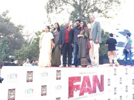 Bollywood actor Shah Rukh Khan launches 'Fan' title track at Hansraj College in Delhi today at 4pm.