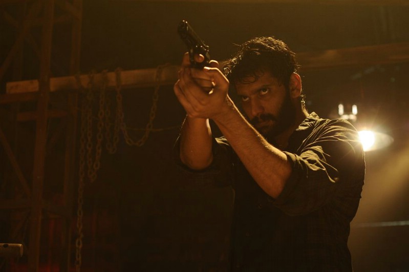 Aarathu Sinam is an upcoming Tamil crime thriller film written and directed by Arivazhagan. Starring Arulnithi, Aishwarya Rajesh in the lead role. Aarathu Sinam,tamil movie Aarathu Sinam,Arulnithi,Aishwarya Rajesh,Arulnithi and Aishwarya Rajesh,Aarathu Sinam movie stills,Aarathu Sinam movie pics,Aarathu Sinam movie images,Aarathu Sinam movie photos,Aarathu Sinam movie pictures,Aarathu Sinam stills,A