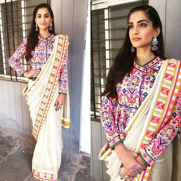 Neerja a biopic of Neerja Bhanot, the film is directed by Ram Madvani and its features Sonam Kapoor in the lead role. Here are the 5 Reasons to watch the movie. Neerja,Neerja review,Neerja movie review,Neerja live review,Sonam Kapoor,bollywood movie Neerja,5 Reasons to watch Neerja,Neerja movie,Neerja live audiance review