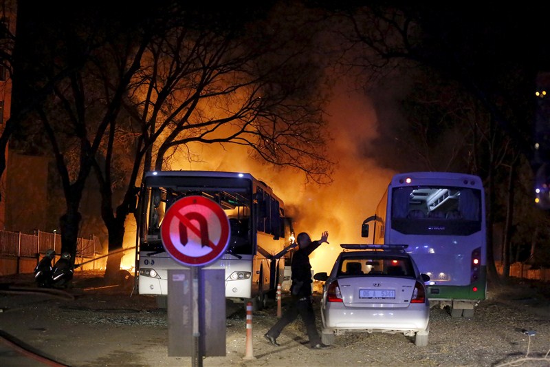 At least 28 people were killed and 61 others wounded in a car bomb attack targeting the Turkish military on Wednesday. Bomb attack,Ankara bombing,Ankara bomb attack,Turkish capital explosion,Ankara blast,Turkish military