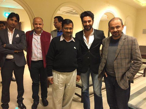 Delhi Chief Minister Arvind Kejriwal watched the Sonam Kapoor-starrer upcoming biopic Arvind Kejriwal,Arvind Kejriwal watches Sonam Kapoor's 'Neerja',Arvind Kejriwal watches Neerja,Neerja,Neerja special screening,bollywood movie Neerja,Delhi Chief Minister Arvind Kejriwal,Special screening,Aam Aadmi Party,Neerja box office,N