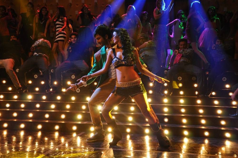 Malupu is an upcoming Telugu movie. It stars Aadhi and Nikki Galrani in the lead role. Aadhi,Nikki Galrani,Aadhi and Nikki Galrani,Malupu movie stills,Malupu movie pics,Malupu movie images,Malupu movie photos,Malupu movie pictures,Malupu movie gallery,Malupu movie review,Malupu review