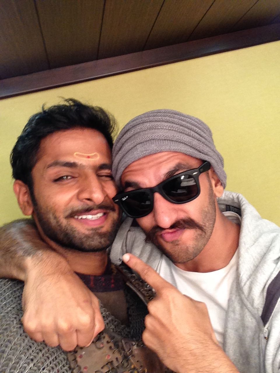 Actor Ranveer Singh has come out to support Vaibbhav Tatwawadi, his onscreen brother from his film Ranveer Singh,actor Ranveer Singh,Vaibbhav Tatwawadi,Mr & Mrs. Sadachari,Bajirao Mastani,Vaibbhav Tatwawdi with Ranveer Singh,Ranveer Singh with Vaibbhav Tatwawdi,Ranveer Singh with Vaibbhav Tatwawdi in Mr & Mrs Sadachari,Ranveer Singh in Mr &