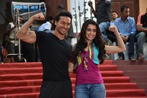 Team Baaghi,Tiger Shroff and Shraddha Kapoor,Tiger Shroff,Shraddha Kapoor,Sajid Nadiadwala,Sabbir Khan,Baaghi,Baaghi on the sets