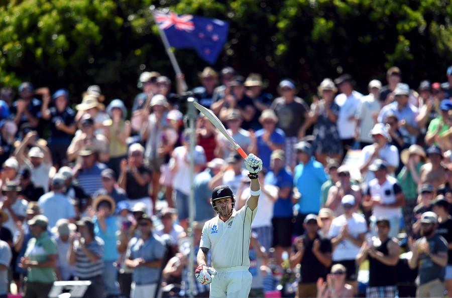 McCullum broke the world record for the fastest test century by clouting 100 runs from 54 balls after lunch on the first day of the second test against Australia. Brendon McCullum,New Zealand captain Brendon McCullum,McCullum scores fastest hundred in Test history,McCullum scores fastest hundred,fastest century in Test history,fastest century,fastest century in Test match,Viv Richards and Misbah-ul-Haq,Australia,Ne