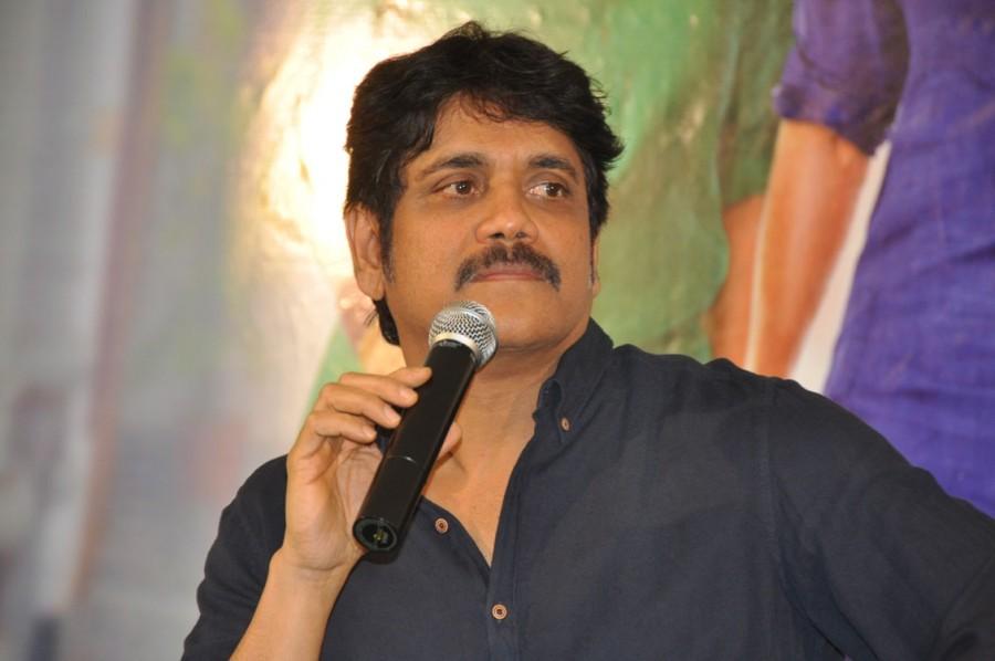 Photos of Telugu actor Akkineni Nagarjuna at Oopiri press meet. Akkineni Nagarjuna,Soggade Chinni Nayana press meet,Soggade Chinni Nayana,Oopiri press meet,Oopiri,Oopiri teaser,Nagarjuna,Nagarjuna new pics,Nagarjuna new images,Nagarjuna new stills,Nagarjuna new pictures