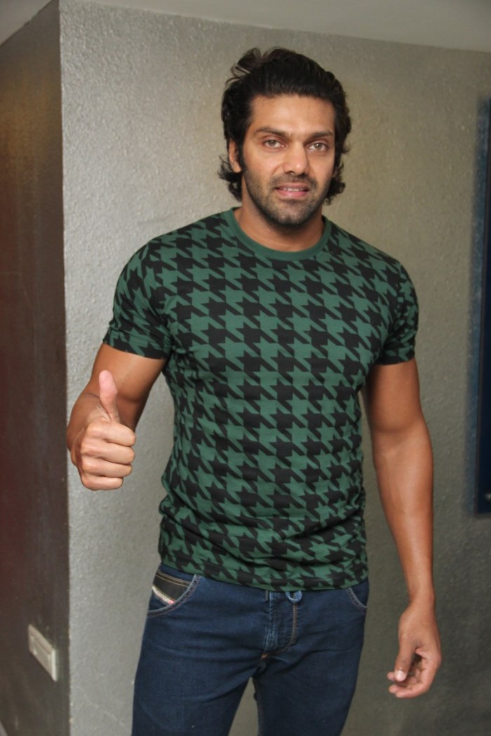 Tamil movie Pokkiri Raja Trailer Launch held at Chennai. Pokkiri Raja Trailer Launch,Pokkiri Raja Trailer,Pokkiri Raja,Jiiva,Sibiraj,Arya,Pokkiri Raja Trailer Launch pics,Pokkiri Raja Trailer Launch images,Pokkiri Raja Trailer Launch photos,Pokkiri Raja Trailer Launch pictures,Pokkiri Raja Trailer Launch stills