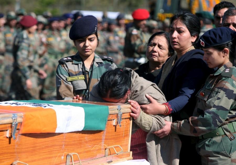Another officer of the Indian army's elite Para Regiment was killed on Sunday evening in the ongoing gunfight between guerrillas and security forces in Jammu and Kashmir's Pulwama district. Tushar Mahajan,Pampore martyr Captain Tushar Mahajan,Captain Tushar Mahajan,Wreath laying ceremony,Wreath laying ceremony of Tushar Mahajan,Jammu and Kashmir,Pulwama district,Indian army's elite Para Regiment,Indian army
