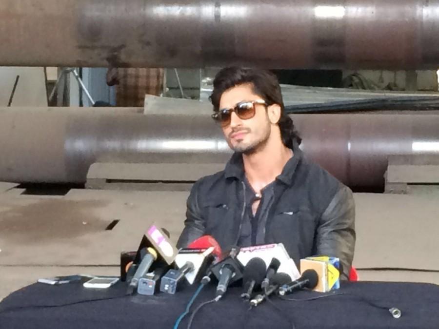 Action star Vidyut Jamwal says his upcoming film Commando 2,Vidyut Jamwal,actor Vidyut Jamwal,Vidyut Jamwal in Commando 2,Commando 2 movie stills,Commando 2 movie pics,Commando 2 movie images,Commando 2 movie photos,bollywood movie Commando 2,Commando 2 movie pictures