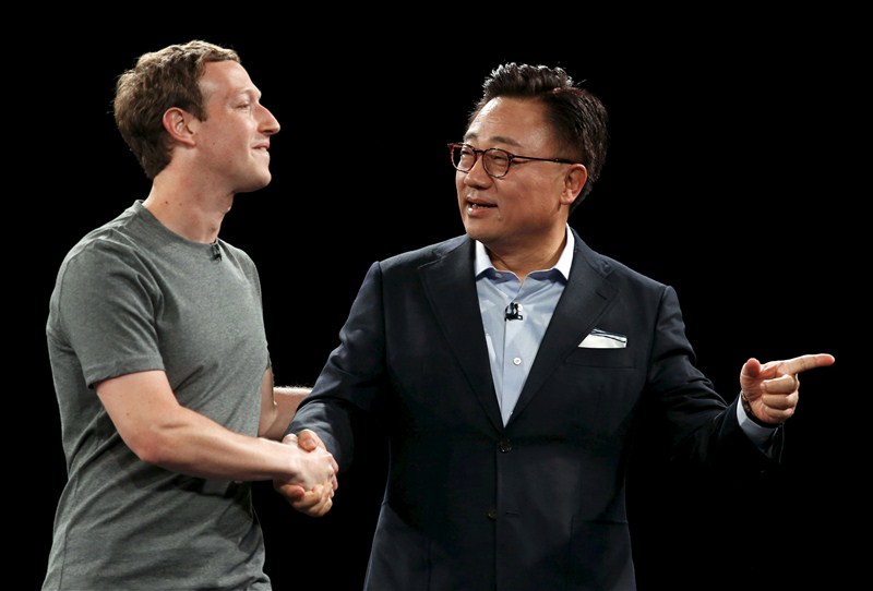 Highlights from the Mobile World Congress in Spain. Mark Zuckerberg,Hans Vestberg,Shang Bing,Mobile World Congress,Dongjin Koh,Mobile World,Mobile World Congress pics,Mobile World Congress images,Mobile World Congress stills,Mobile World Congress pictures