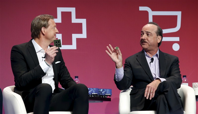 Highlights from the Mobile World Congress in Spain. Mark Zuckerberg,Hans Vestberg,Shang Bing,Mobile World Congress,Dongjin Koh,Mobile World,Mobile World Congress pics,Mobile World Congress images,Mobile World Congress stills,Mobile World Congress pictures