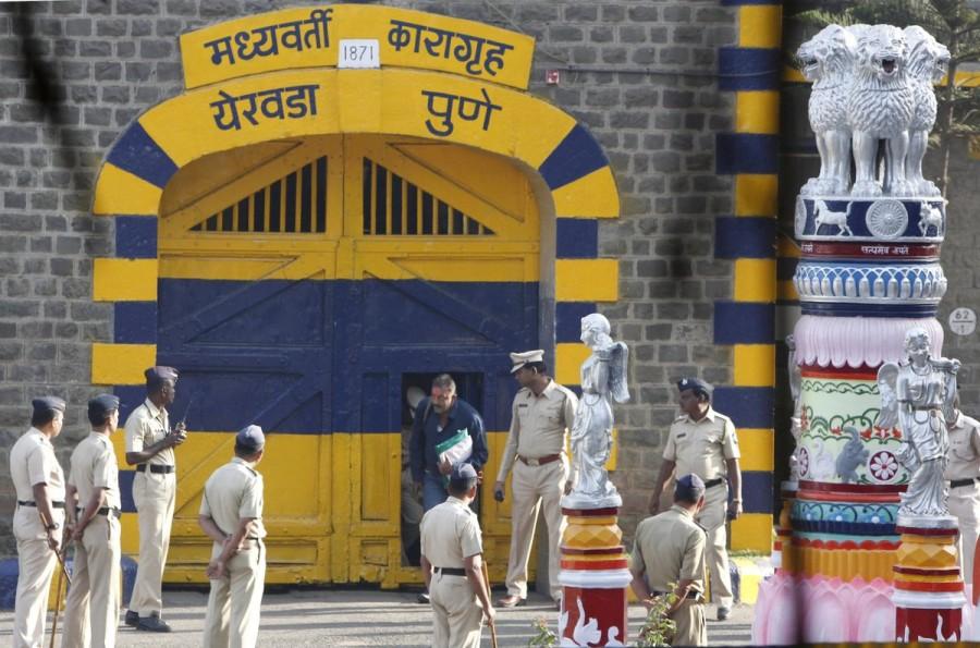 Bollywood actor Sanjay Dutt released after serving jail sentence. Sanjay Dutt,actor Sanjay Dutt,sanjay dutt release,sanjay dutt jail term,Sanjay Dutt Walks Out Of Pune's Yerwada Jail With A Salute,Sanjay Dutt Walks Out Of Yerwada Jail,Sanjay Dutt to walk out of prison,Sanjay Dutt out of prison