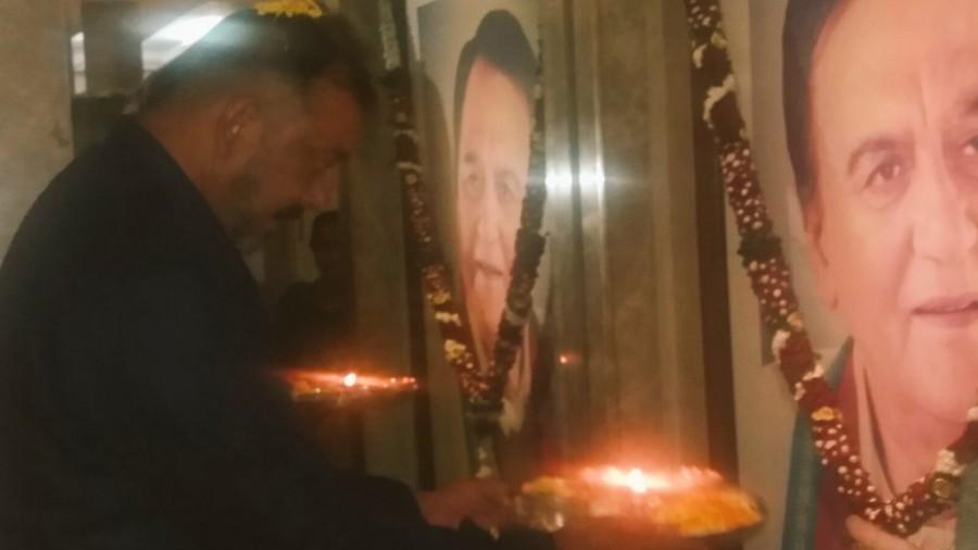 Sanjay Dutt out of Jail: A glimpse at his Activities post release Sanjay Dutt,Sanjay Dutt spent his day post release,Sanjay Dutt post release day,Sanjay Dutt out of Jail,Actor Sanjay Dutt,sanjay dutt release,sanjay dutt jail,Sanjay dutt upcoming movie,sanjay dutt jail term,sanjay dutt walks free