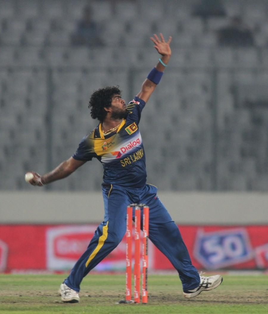 Sri Lanka rode on a strong bowling performance to defend a small total and beat United Arab Emirates by 14 runs in their Asia Cup match at the Sher-e-Bangla National Stadium. Asia Cup,Asia Cup 2016,Sri Lanka defeat UAE,Sri Lanka defeavs UAE,Sri Lanka vs UAE highlights,Watch Sri Lanka vs UAE T20 live,Sri Lanka vs UAE live,Sher-e-Bangla National Stadium