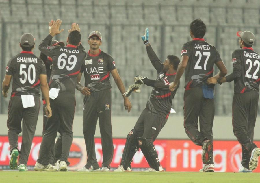 Sri Lanka rode on a strong bowling performance to defend a small total and beat United Arab Emirates by 14 runs in their Asia Cup match at the Sher-e-Bangla National Stadium. Asia Cup,Asia Cup 2016,Sri Lanka defeat UAE,Sri Lanka defeavs UAE,Sri Lanka vs UAE highlights,Watch Sri Lanka vs UAE T20 live,Sri Lanka vs UAE live,Sher-e-Bangla National Stadium